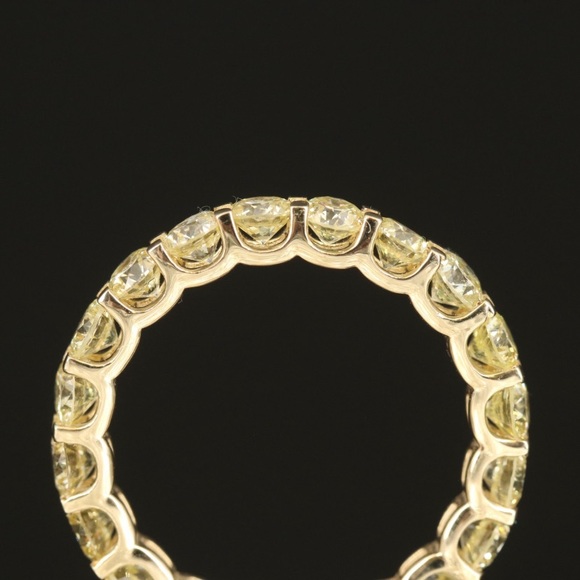3 Carat Yellow diamond eternity band - Picture 7 of 11